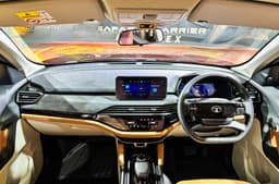 Tata Safari Adventure X + dashboard