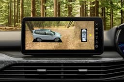 Tata Safari Adventure X + 360-degree camera