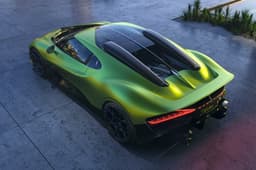 bugatti brouillard in studio
