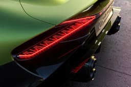 bugatti brouillard in studio