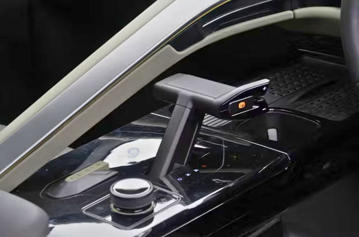 Mahindra BE 6 drive mode selector 