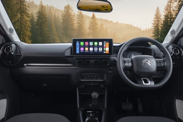 2025 citroen c3 in studio