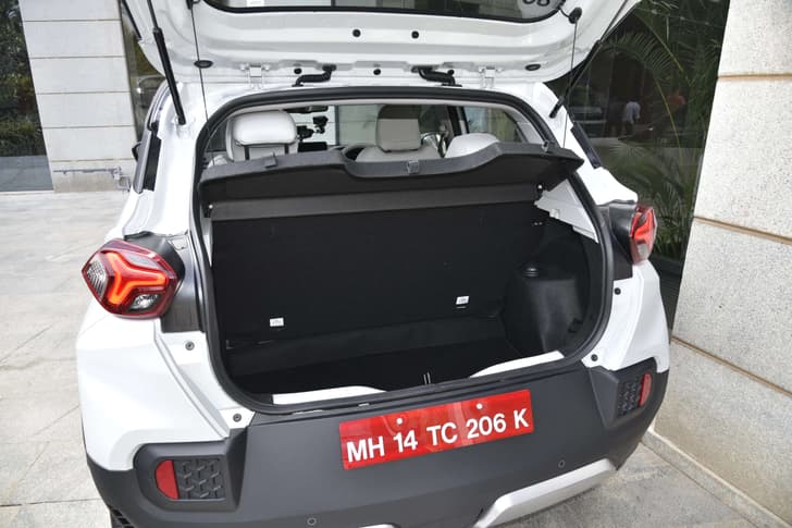 tata punch ev in field