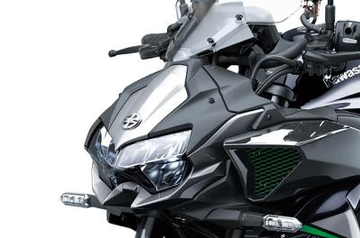 Kawasaki Z H2 front headlight shot