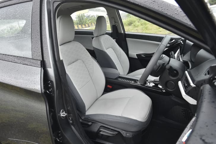 tata nexon ev in field