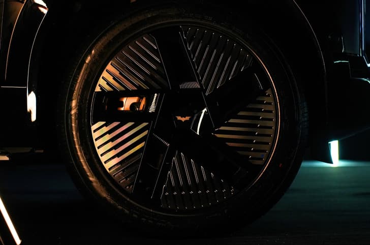 Mahindra BE 6 Batman Edition alloy wheel