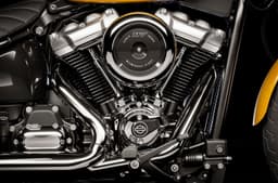 Harley Davidson Street Bob engine