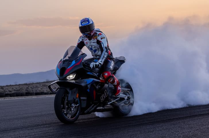 BMW M 1000 RR burnout shot