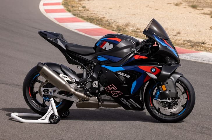 BMW M 1000 RR right profile shot
