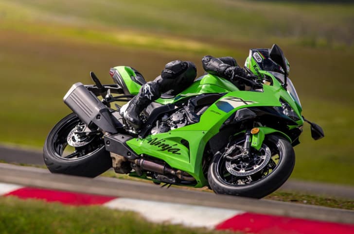 2026 Kawasaki Ninja ZX-6R left cornering shot