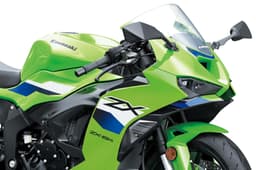 2026 Kawasaki Ninja ZX-6R front right three quarter zoomed in shot