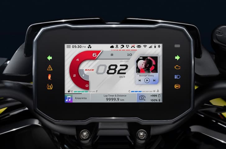 TVS Ntorq 150 TFT display