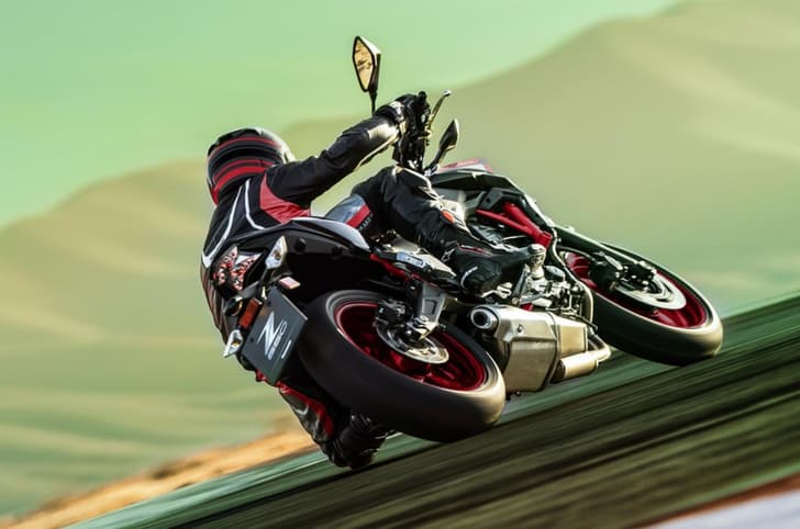 Kawasaki Z650 rear right cornering shot on track