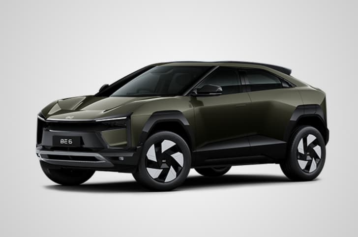 Mahindra BE 6 deep forest colour