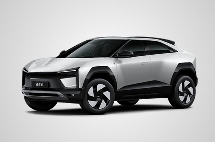 Mahindra BE 6 everest white satin colour