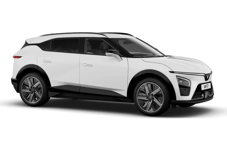 VinFast VF7 white exterior colour