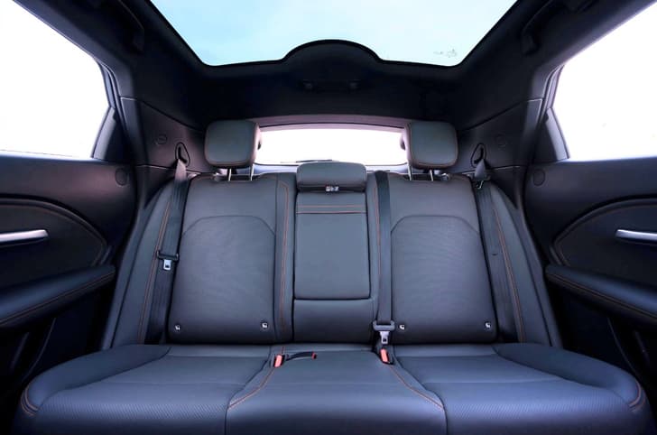 Vinfast VF6 rear seats 