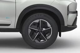 Tata Nexon EV 16 inch alloy wheels