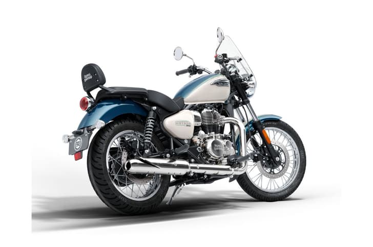 Royal Enfield Meteor 350 Aurora rear shot