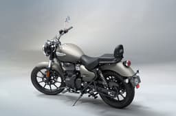 Royal Enfield Meteor 350 Stellar Matt Grey