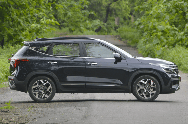 Kia Seltos exterior side profile