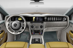 Rolls Royce Cullinan interior dashboard colours