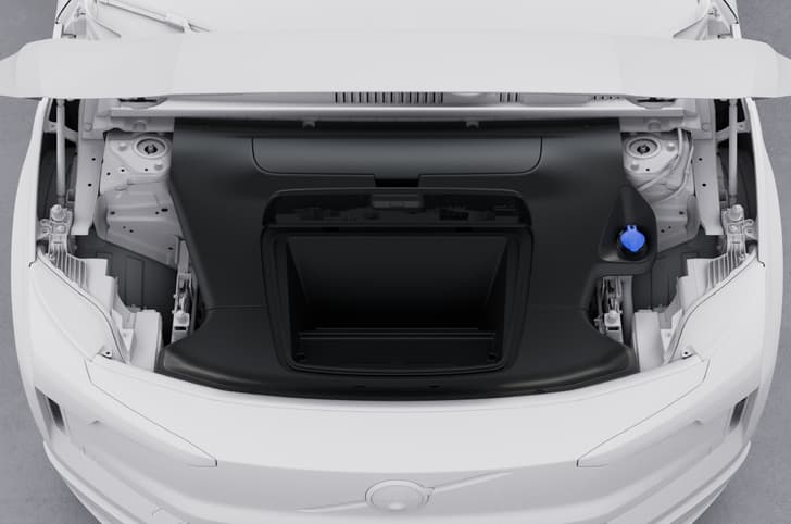 Volvo EX30 frunk