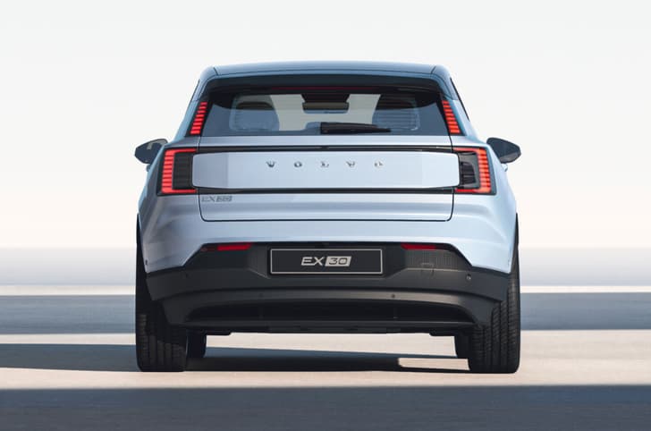 Volvo EX30 rear head on