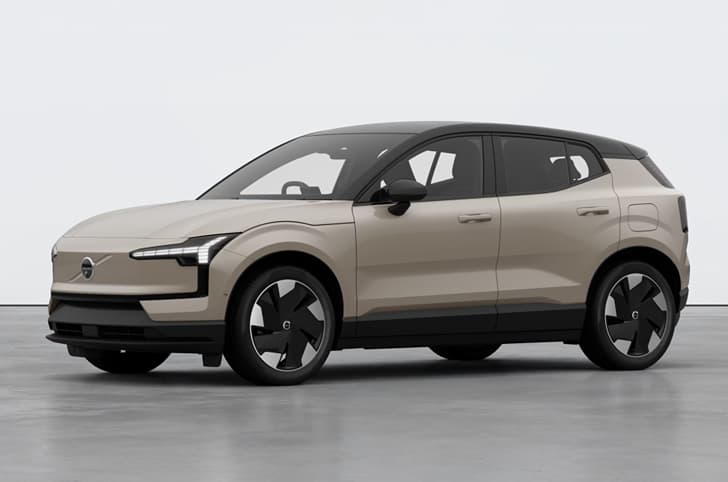 Volvo EX30 in Sand Dune