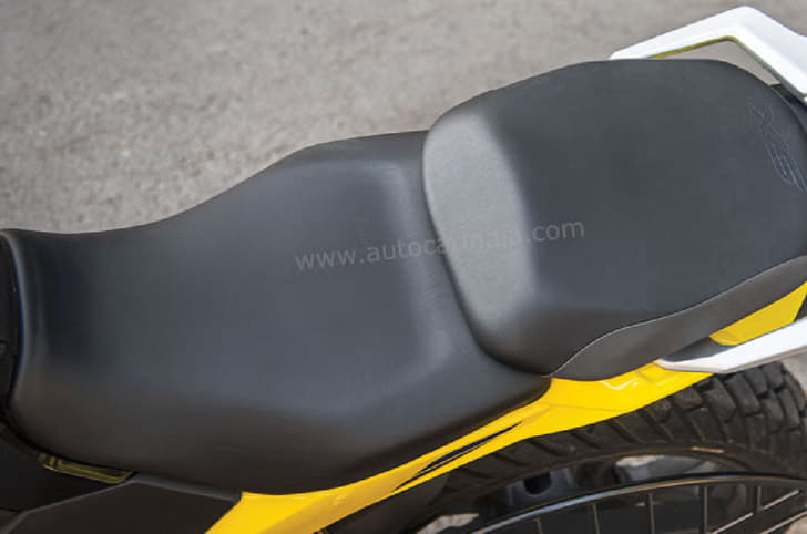 V-Storm SX seats