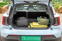 2025 volvo ex30 interior