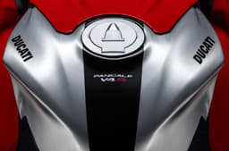 Though it looks similar to the V4 S, the V4 R stands out with its brushed aluminium tank.