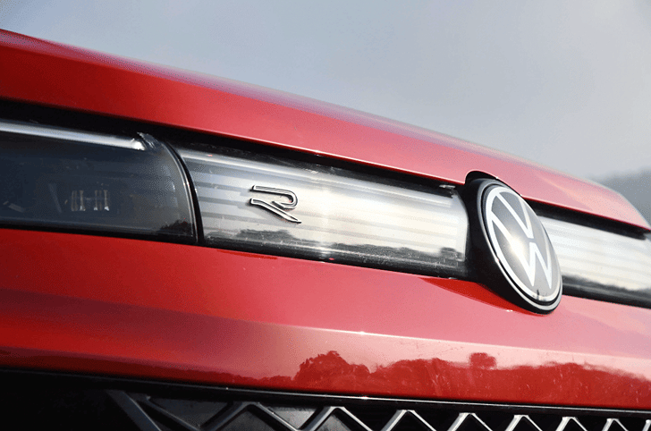 Volkswagen Tiguan R Line nose