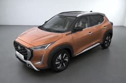 2025 Nissan Magnite in Sunrise Copper Orange with Onyx Black roof