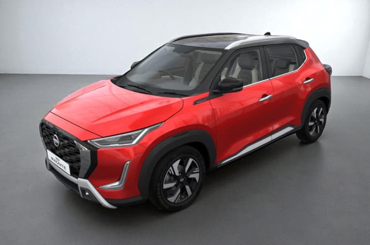 2025 Nissan Magnite in Flare Garnet Red with Onyx Black roof