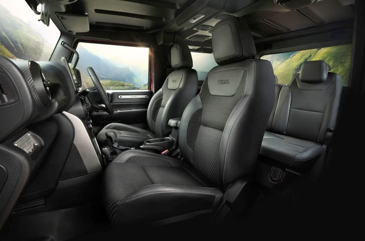 Mahindra Thar seats