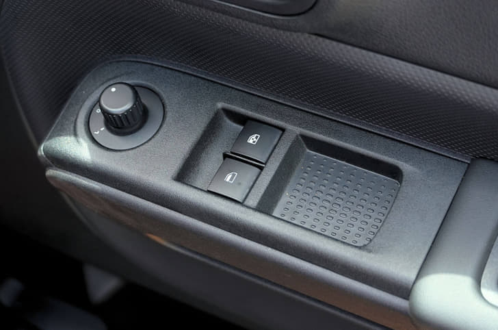 Mahindra Thar power window buttons