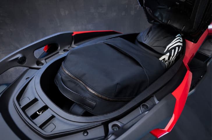 Honda ADV350 image gallery