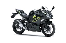 Ninja 250 front three-fourth studio shot