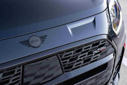 mini countryman jcw in field