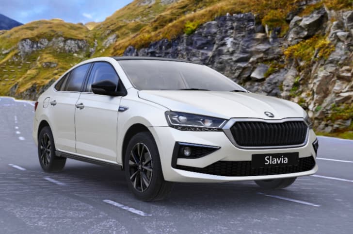 Skoda Slavia Candy White Dual Tone