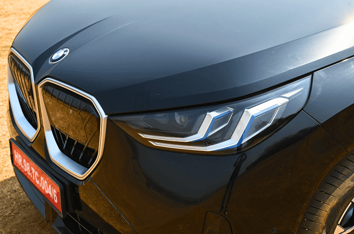 BMW X3 exterior