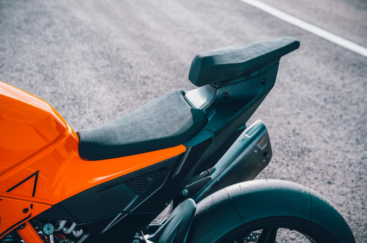 KTM 990 RC R image gallery