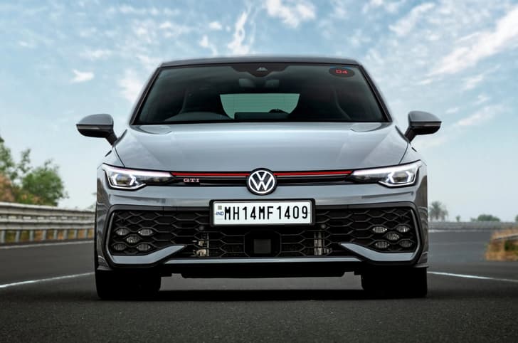 Volkswagen Golf GTI front head on