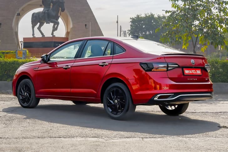 volkswagen virtus in field