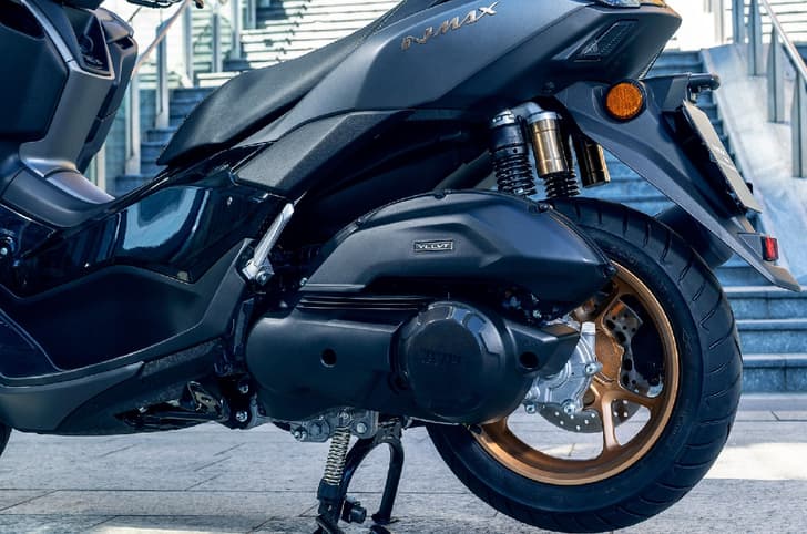The NMax 155 shares its engine with the Yamaha R15 and MT-15.