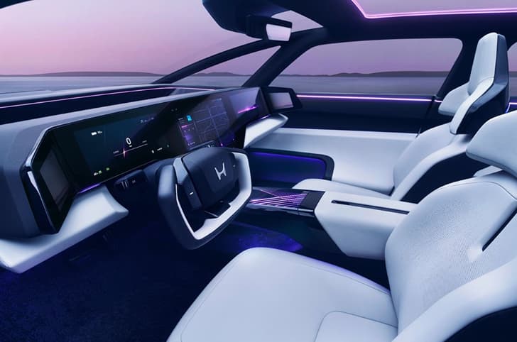 Honda 0 Series sedan interior