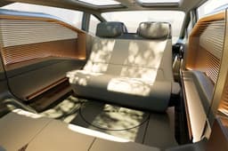 New Lexus LS MPV concept seats