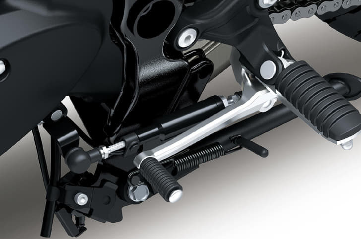 A bi-directional Kawasaki Quick Shifter (KQS) has also been added.
