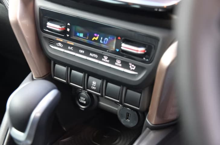 Maruti Suzuki Grand Vitara dashboard